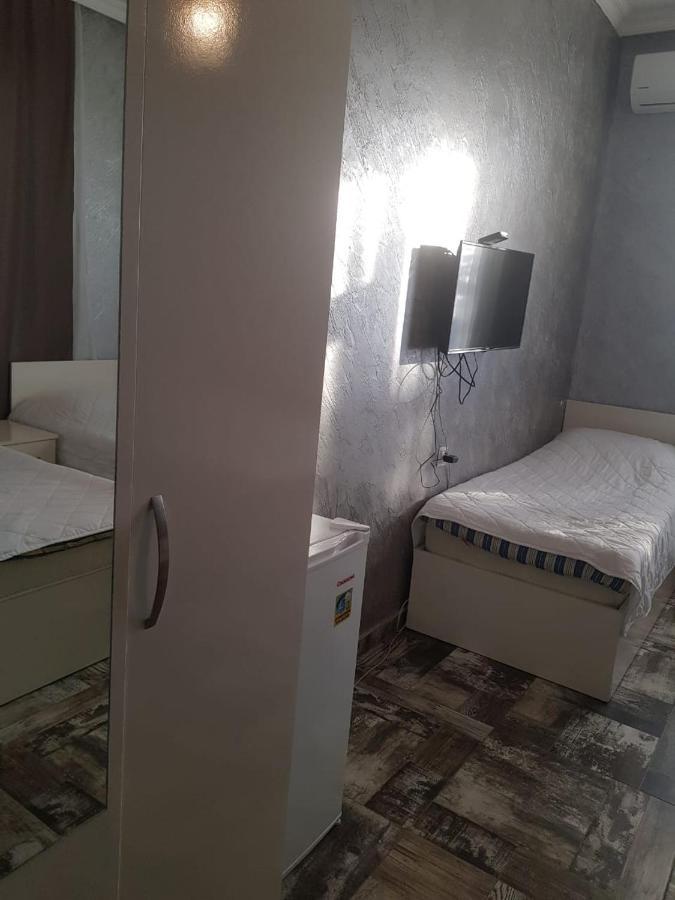 Midia Guest House Kobuleti Esterno foto