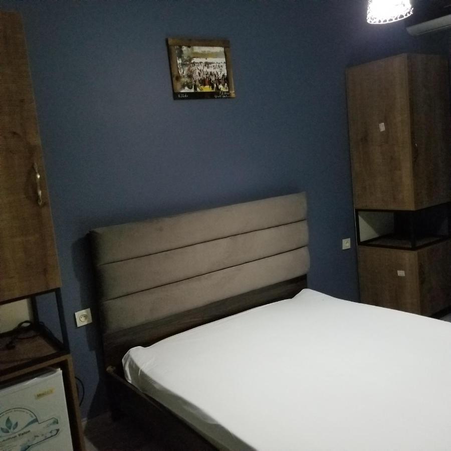 Midia Guest House Kobuleti Esterno foto