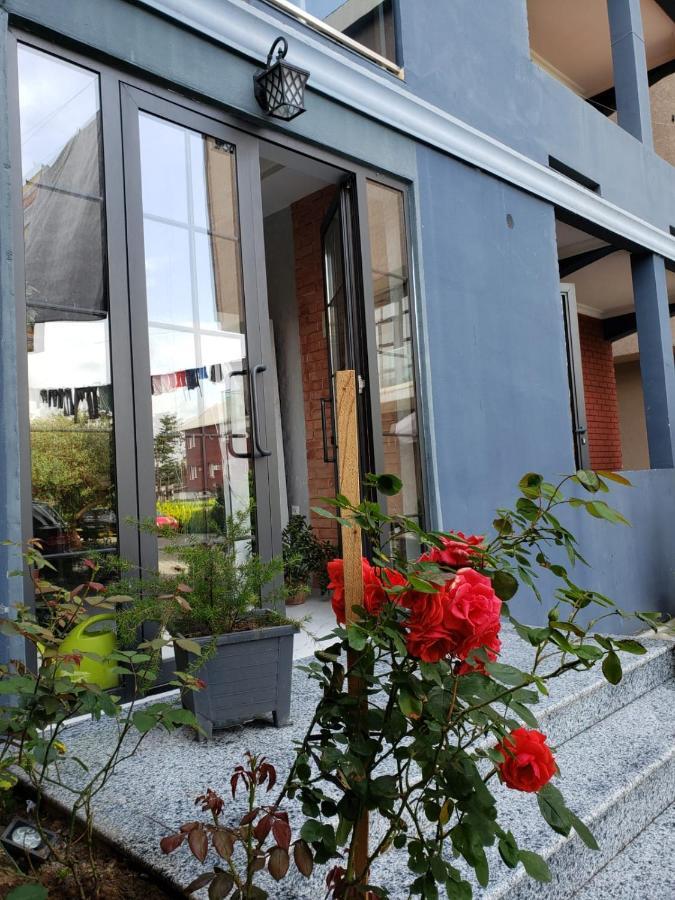 Midia Guest House Kobuleti Esterno foto