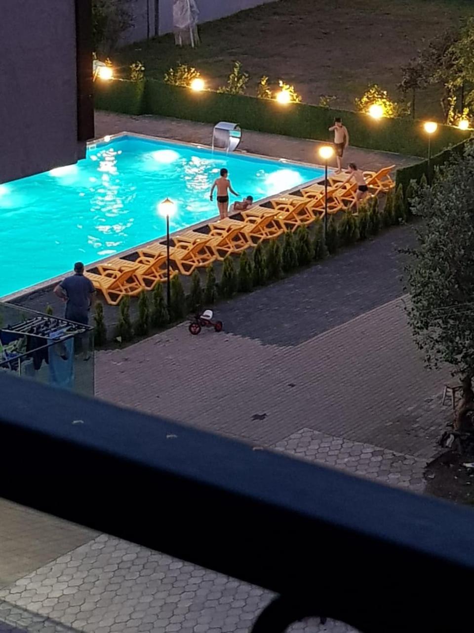 Midia Guest House Kobuleti Esterno foto